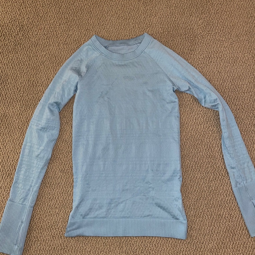 Long sleeve lulu lemon top